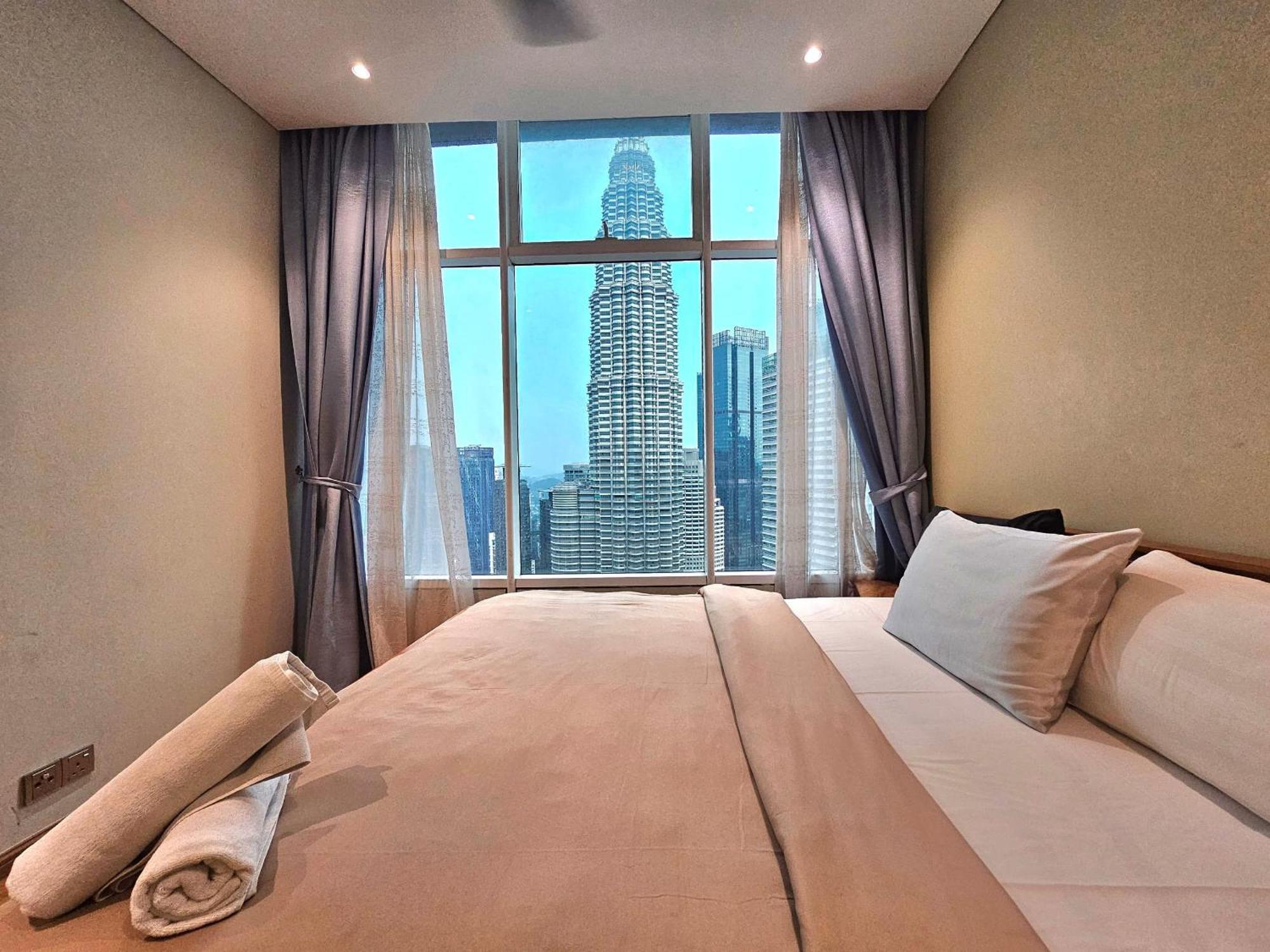 Sky Suites Klcc Jalan P Ramlee Kuala Lumpur Exterior foto